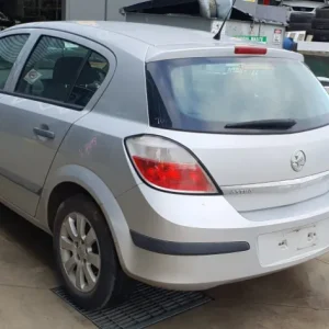 Car Wrecking - Holden Astra