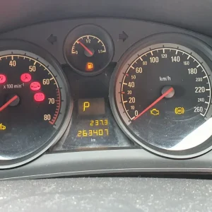 Car Wrecking Holden Astra