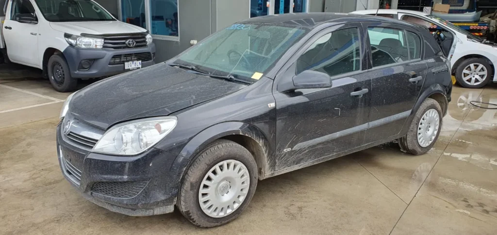 Car Wrecking Holden Astra