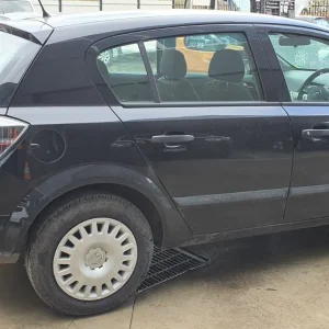 Car Wrecking Holden Astra