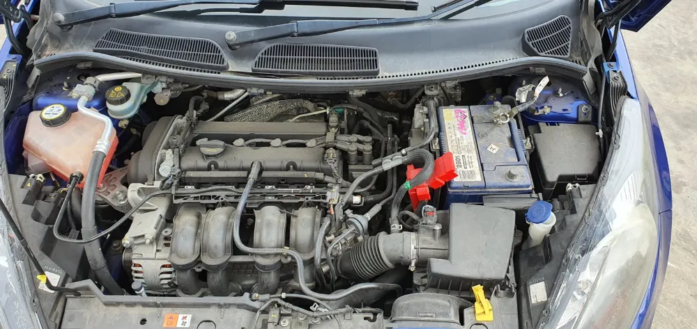 Car Wrecking Ford Fiesta