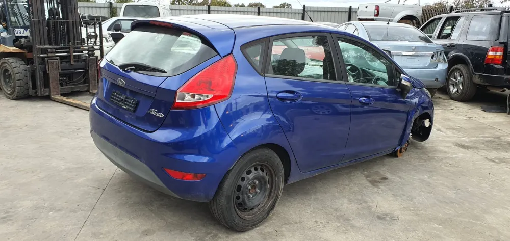 Car Wrecking Ford Fiesta