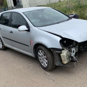 Car Wrecking - Volkswagen Golf 2006 Silver Auto Diesel