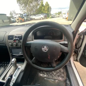 Car Wrecking - Holden Commodore 2004 White Auto Petrol