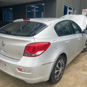 Car Wrecking - Holden Cruze 2012 Silver Auto Petrol