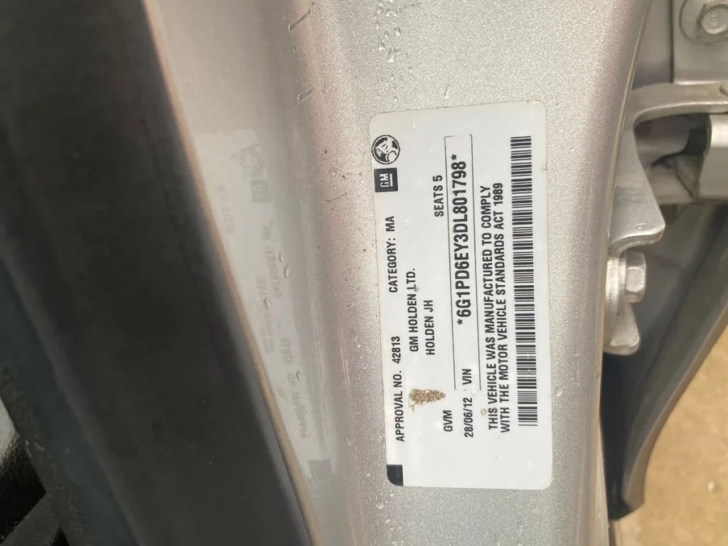 Car Wrecking - Holden Cruze 2012 Silver Auto Petrol