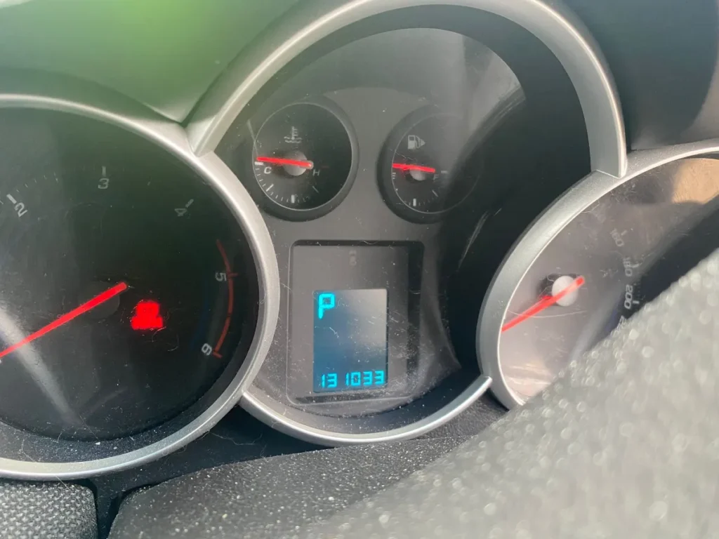 Car Wrecking - Holden Cruze 2012 Silver Auto Petrol