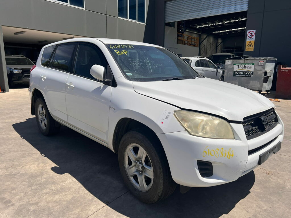 Car Wreckers - Toyota Rav5 2008