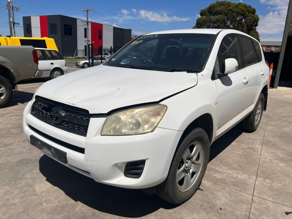 Car Wreckers - Toyota Rav5 2008