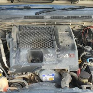 Car Wrecking Toyota Hilux 2005 7