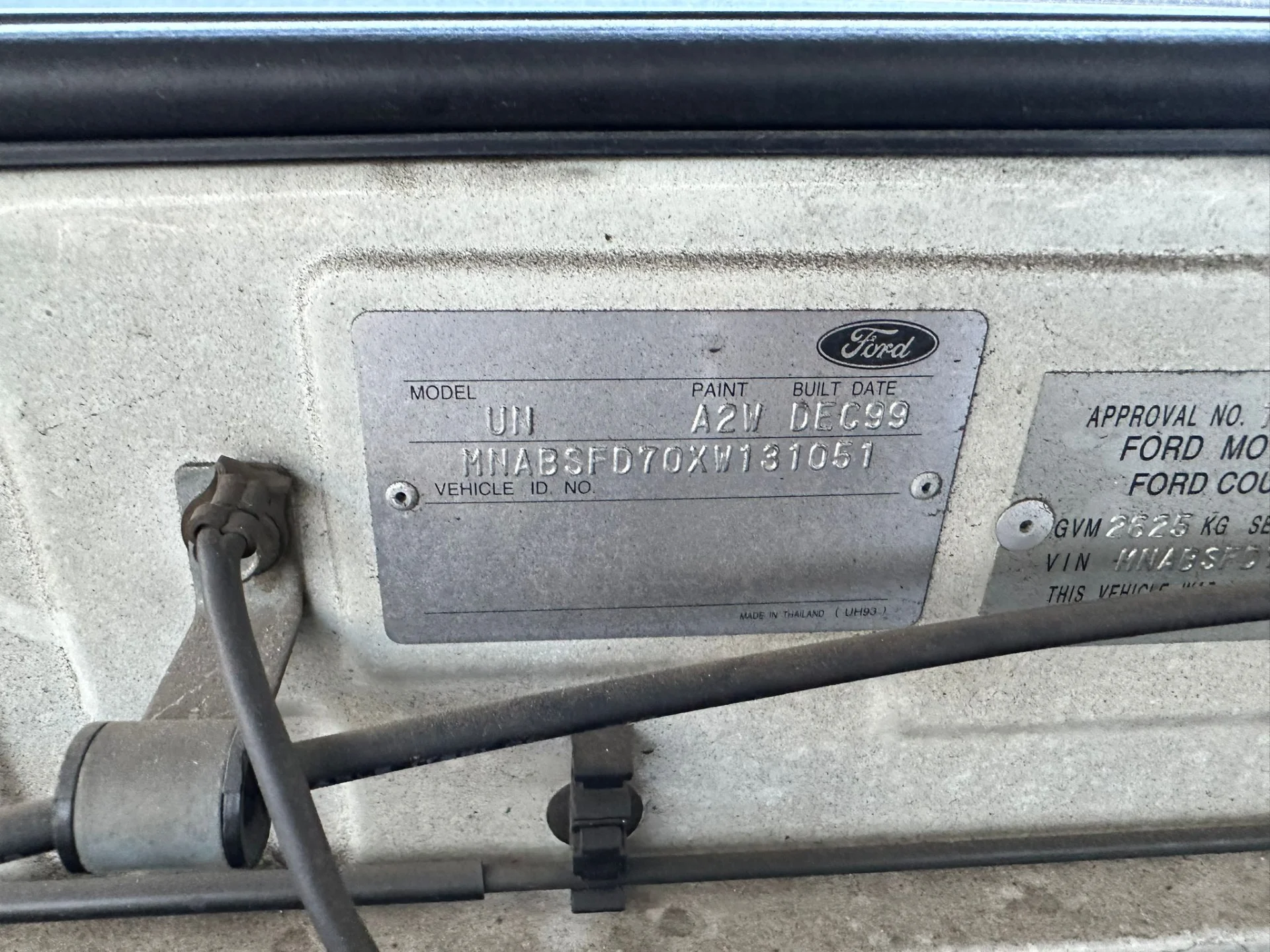 Ford Courier 1999 Auto Petrol