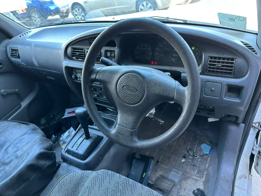 Ford Courier 1999 Auto Petrol