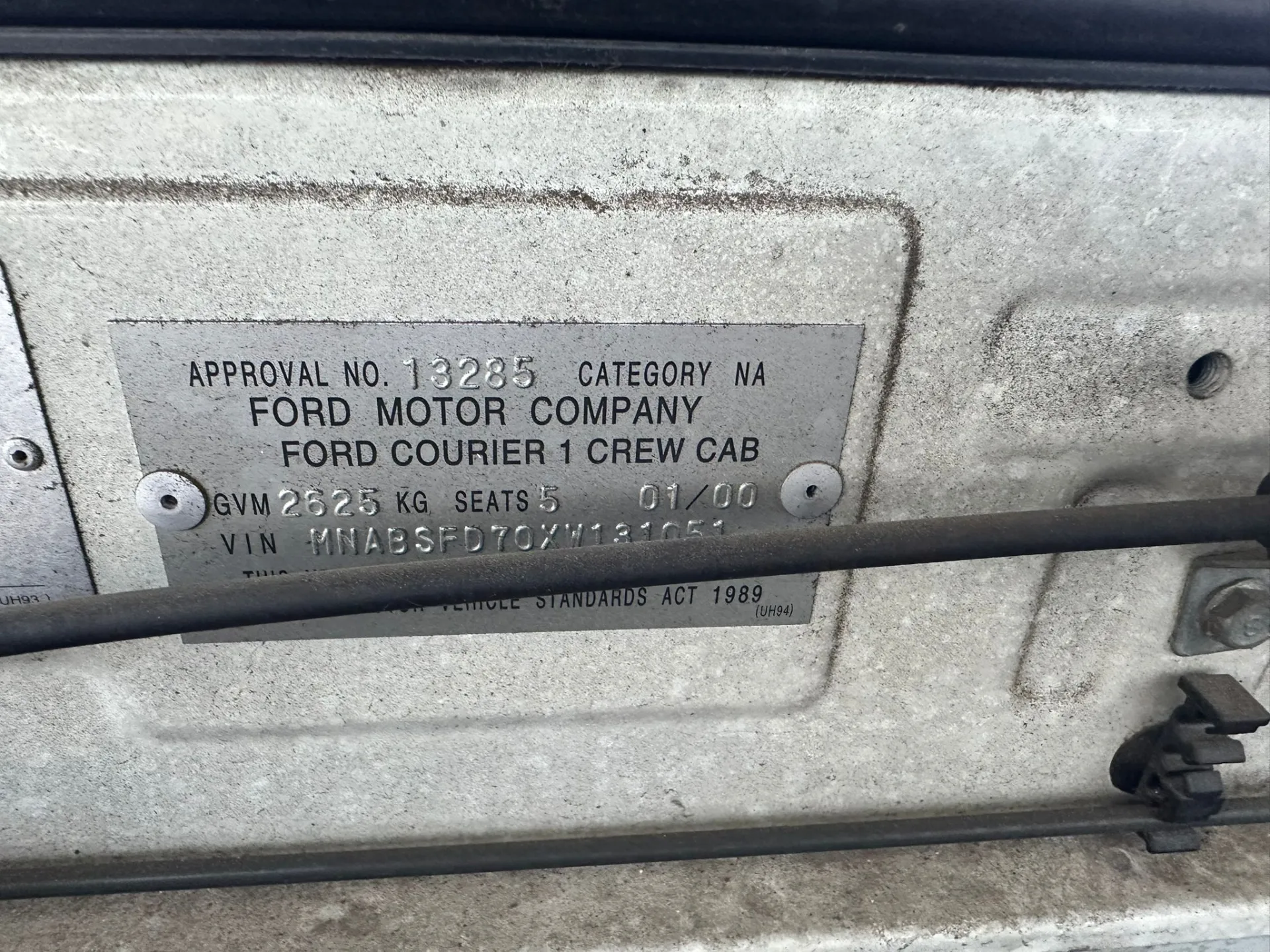 Ford Courier 1999 Auto Petrol