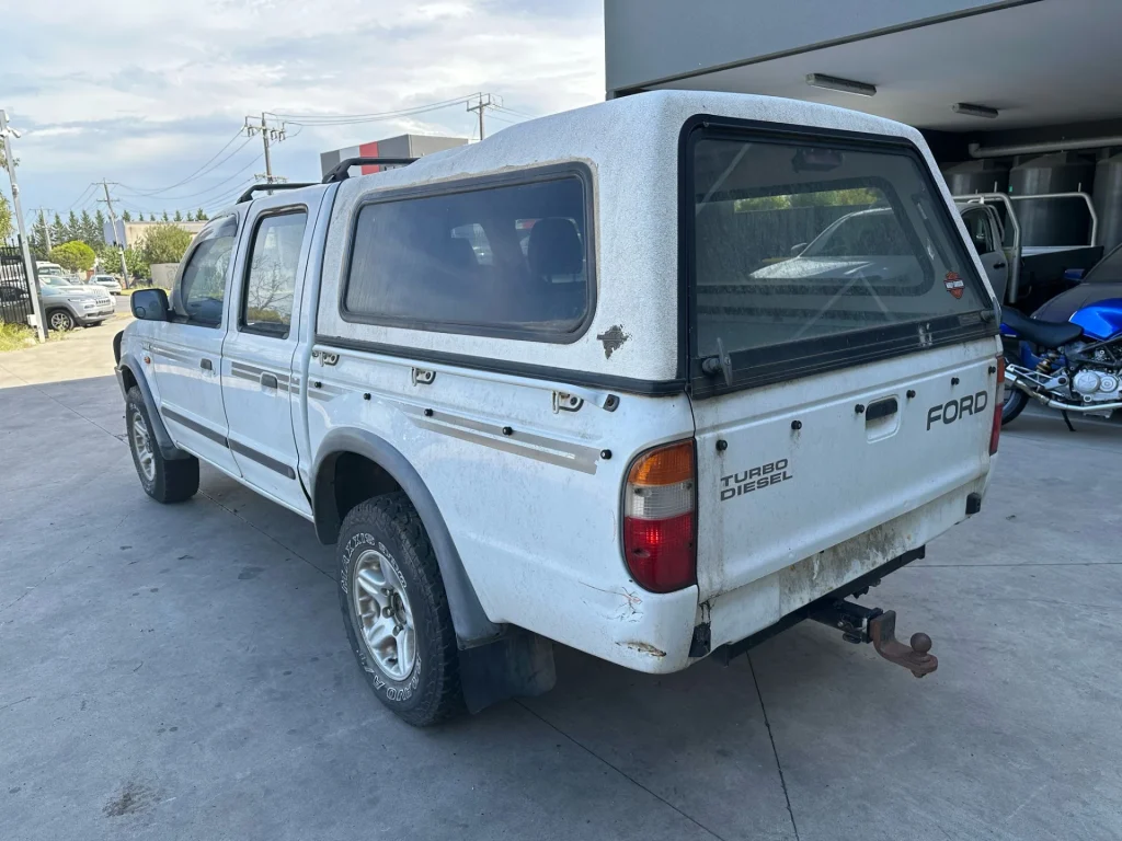 Ford Courier 1999 White Manual Diesel
