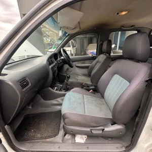 Ford Courier 2006 White Manual Diesel