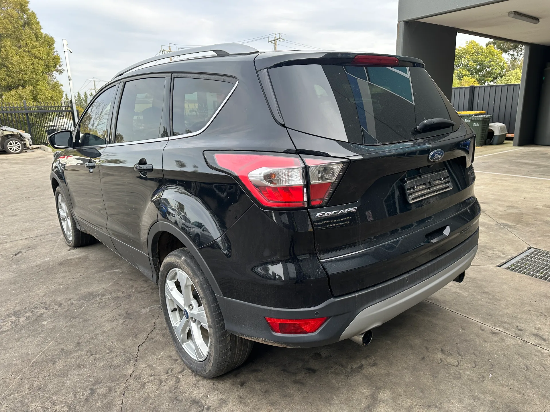 Ford Escape 2017 Black Auto Petrol