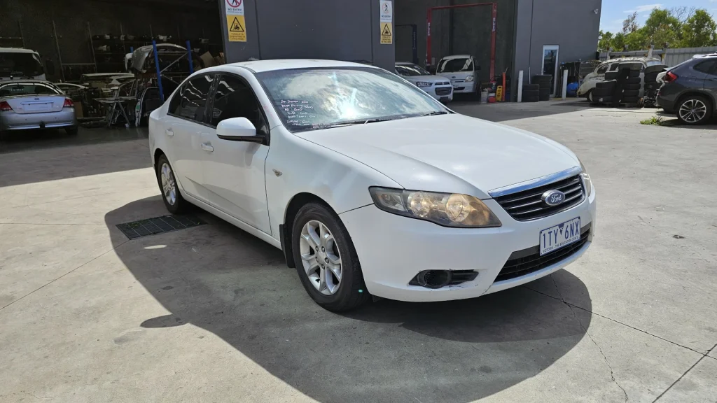 Ford Falcon 2009 White Auto Gas
