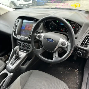 Ford Focus 2013 Silver Auto Petrol