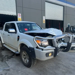 Ford Ranger 2011 White Manual Diesel