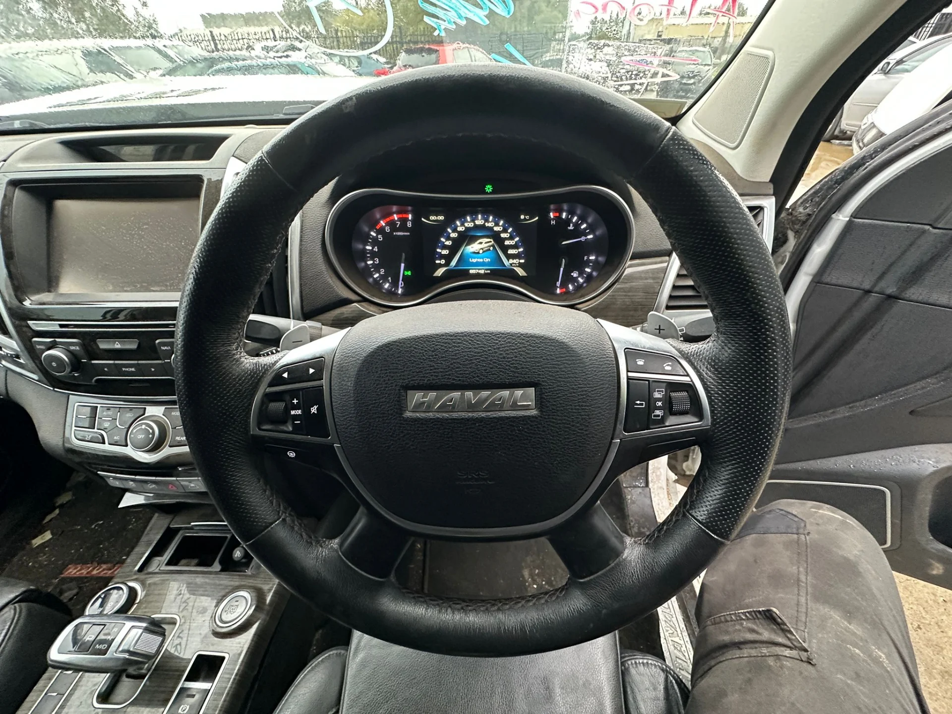 Haval H9 2017 White Auto Petrol