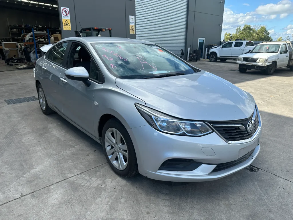 Holden Astra 2017 Silver Auto Petrol