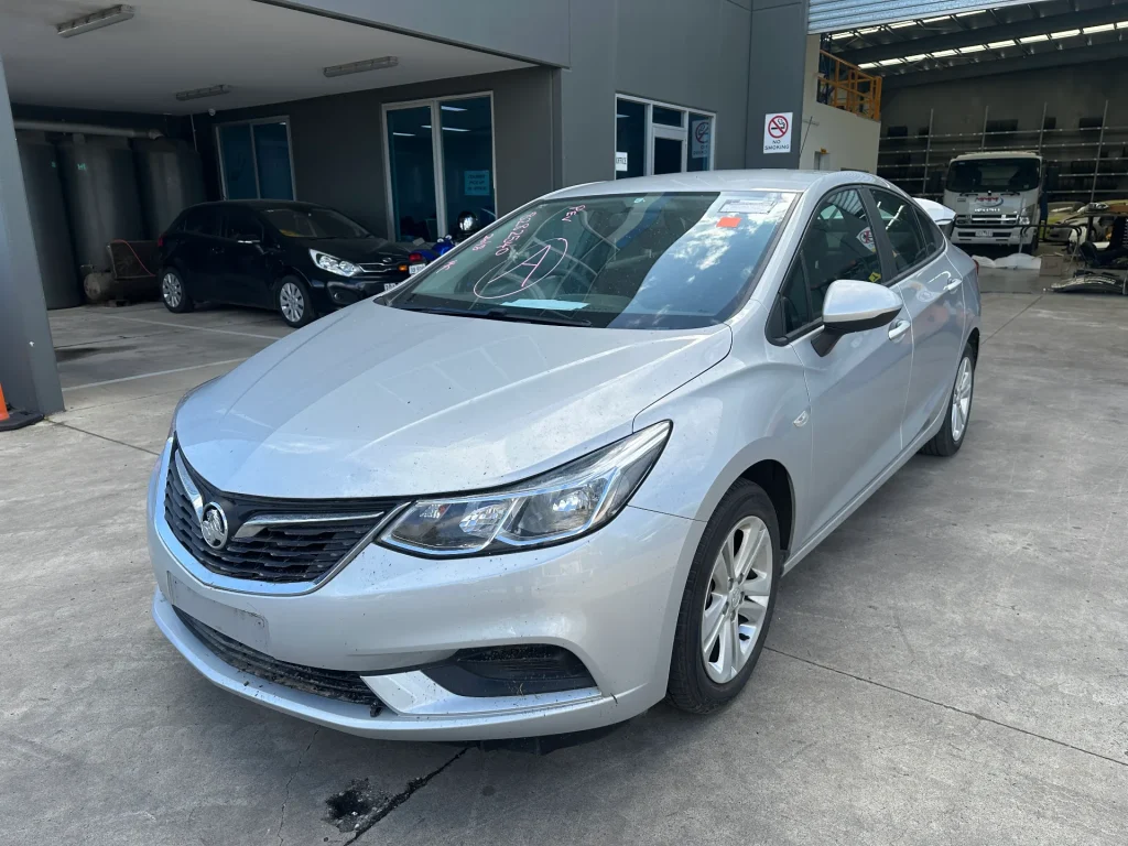 Holden Astra 2017 Silver Auto Petrol