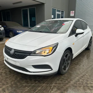 Holden Astra 2018 White Auto Petrol