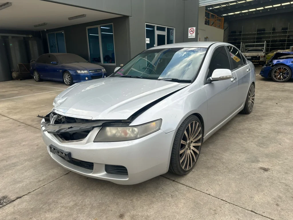 Honda Accord Euro 2004 Silver Auto Petrol