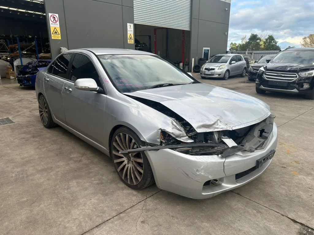 Honda Accord Euro 2004 Silver Auto Petrol