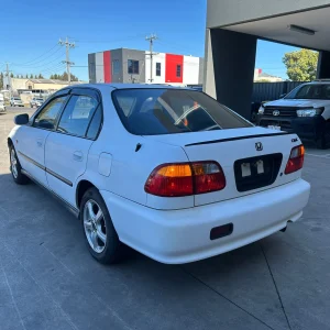 Honda Civic 1999 White Manual Petrol