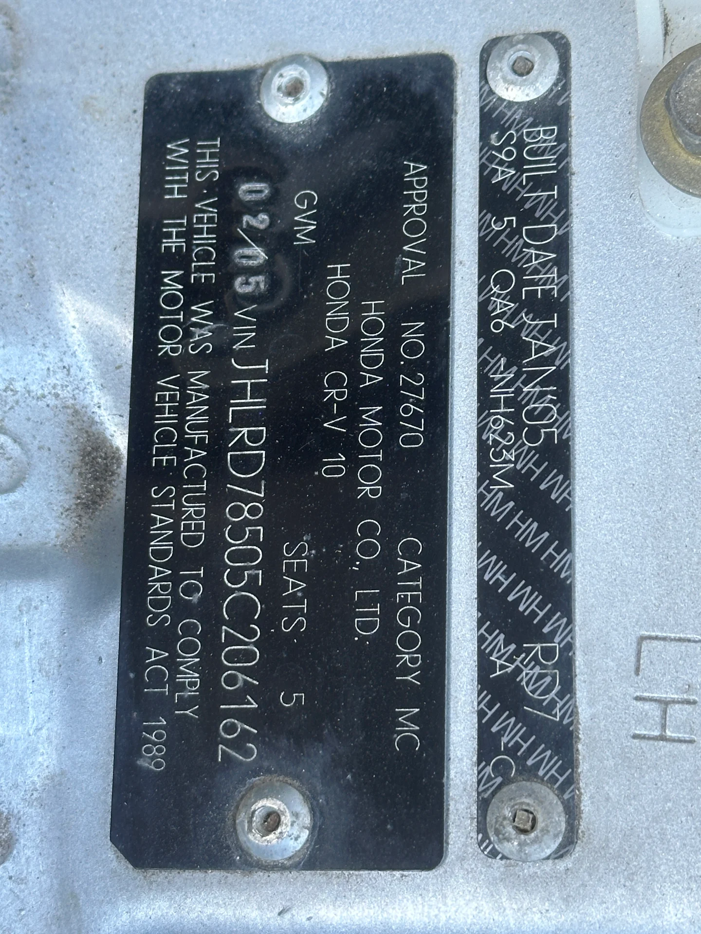 Honda CR-V 2005 Platinum Silver Auto Petrol