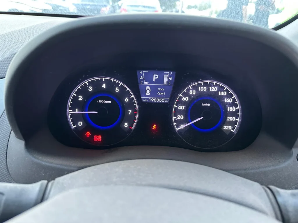 Hyundai Accent 2011 Blue Auto Petrol