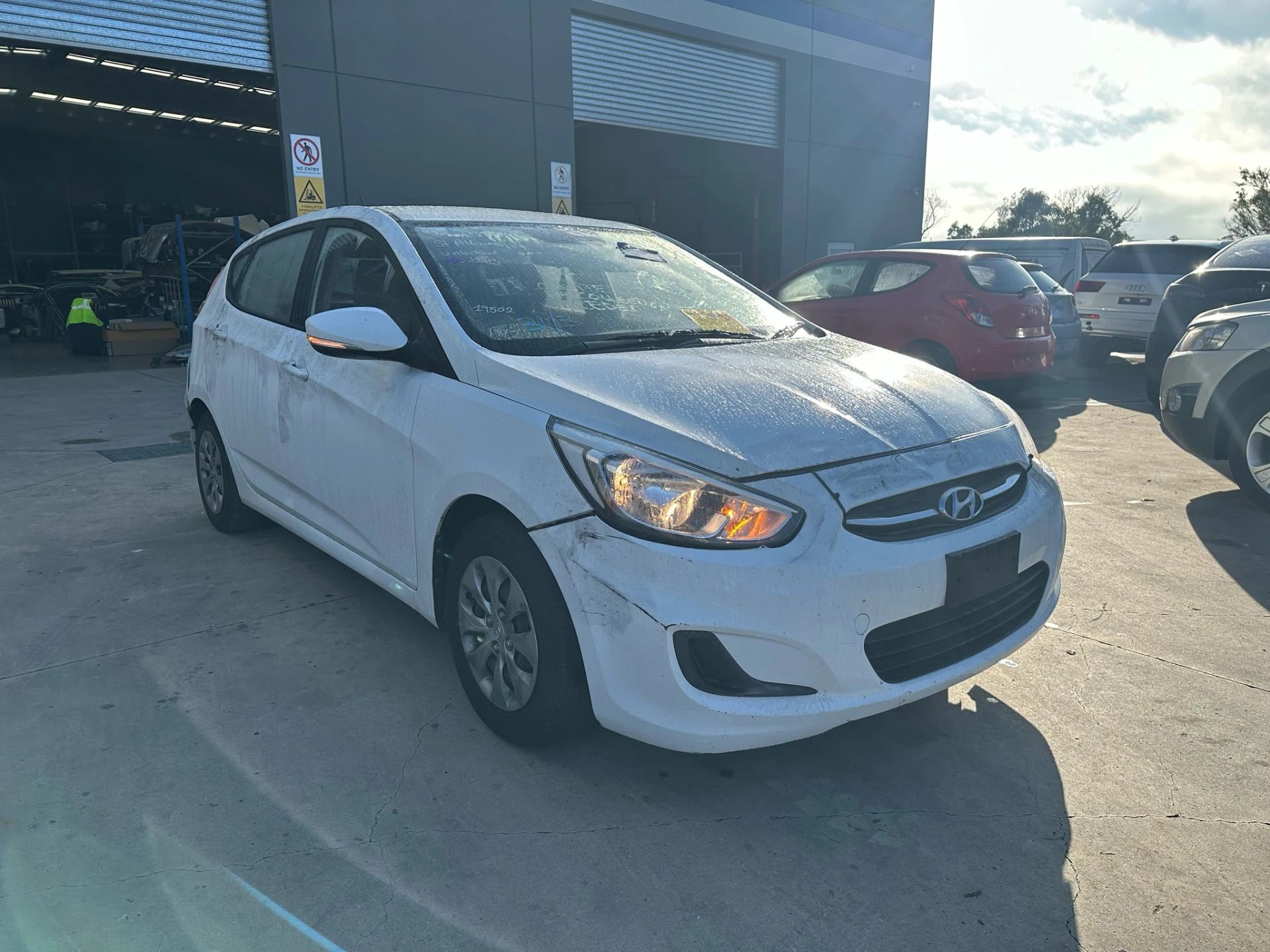 Hyundai Accent 2016 White Auto Petrol