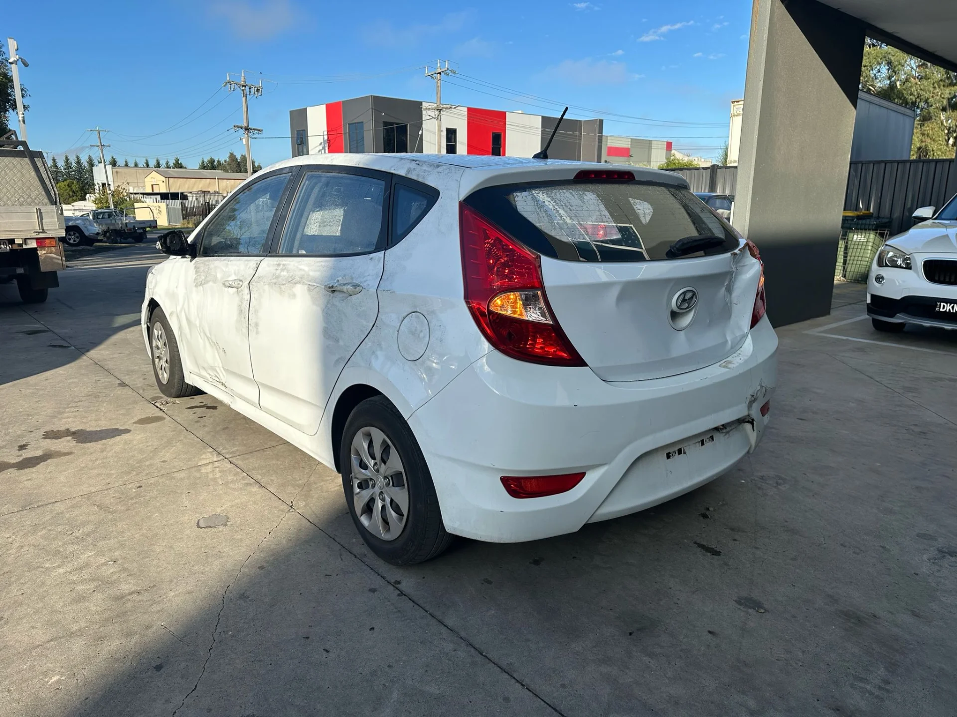 Hyundai Accent 2016 White Auto Petrol