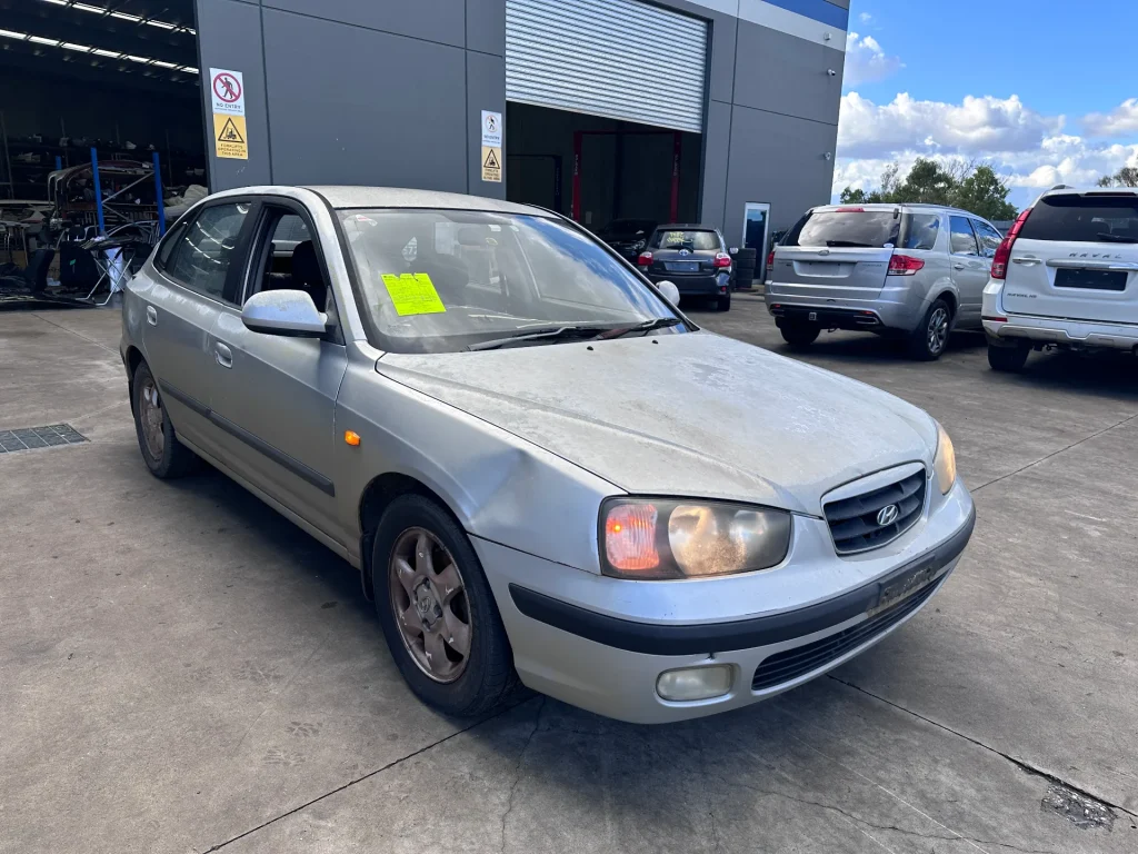 Hyundai Elantra 2003 Silver Auto Petrol