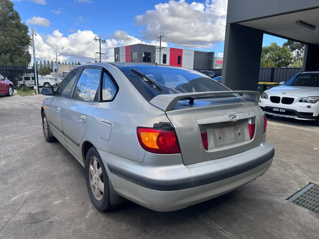 Hyundai Elantra 2003 Silver Auto Petrol