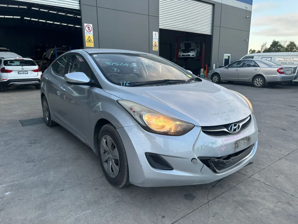 Hyundai Elantra 2013 Silver Auto Petrol