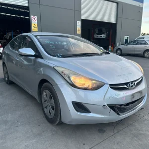 Hyundai Elantra 2013 Silver Auto Petrol