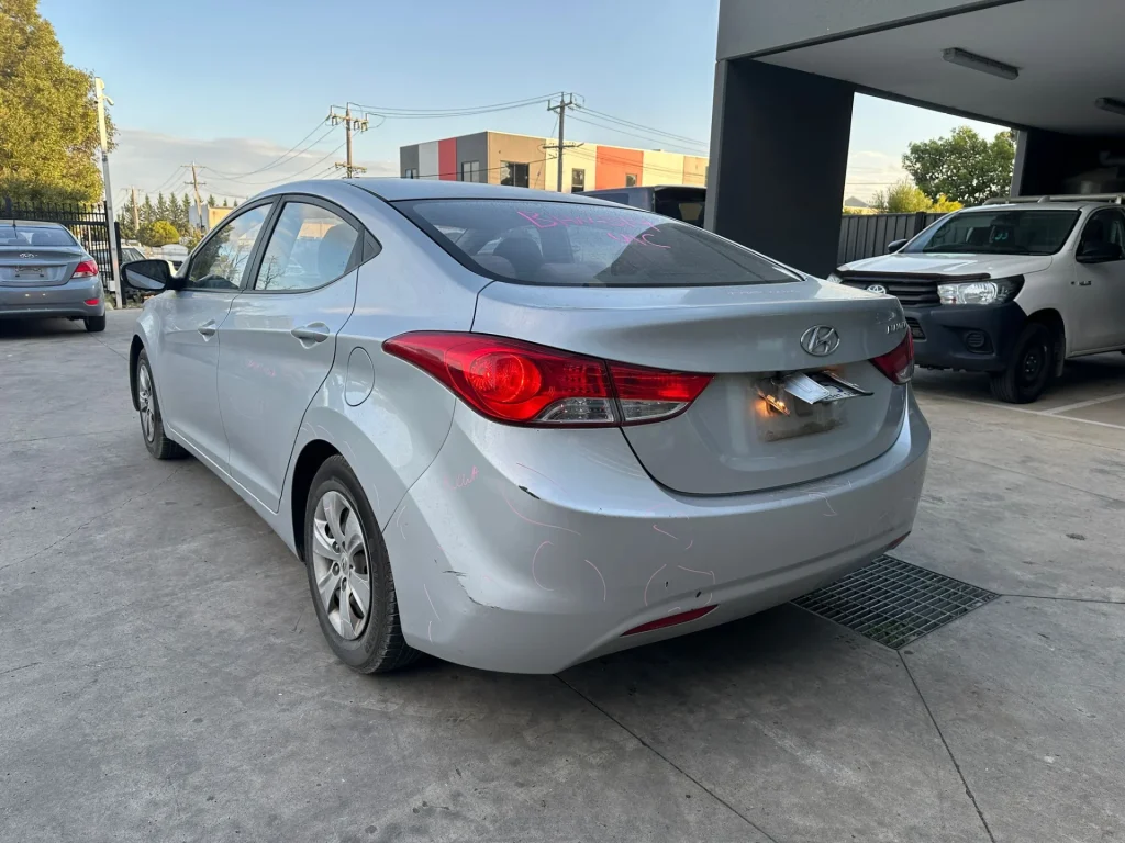 Hyundai Elantra 2013 Silver Auto Petrol