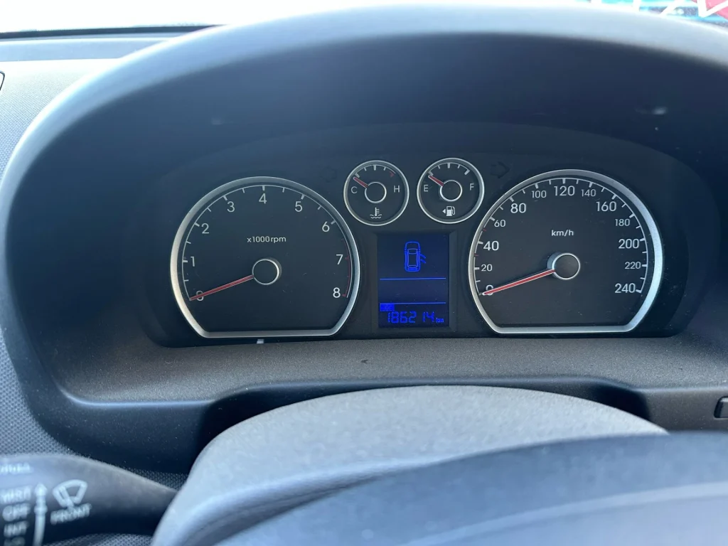 Hyundai I30 2011 Red Manual Petrol