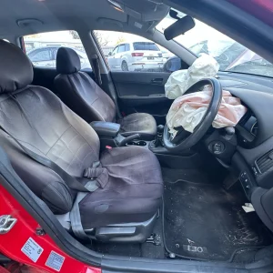 Hyundai I30 2011 Red Manual Petrol