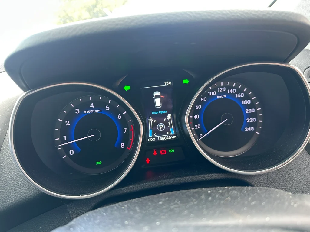 Hyundai i30 2014 White Auto Petrol