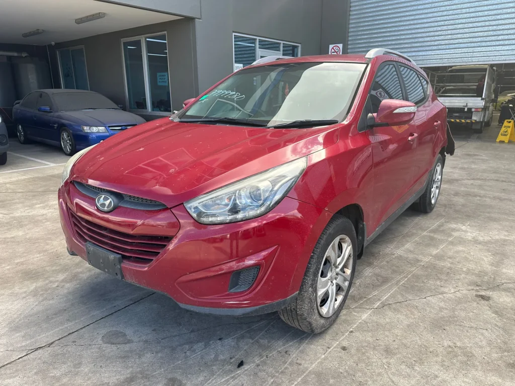 Hyundai ix35 2015 Red Auto Petrol