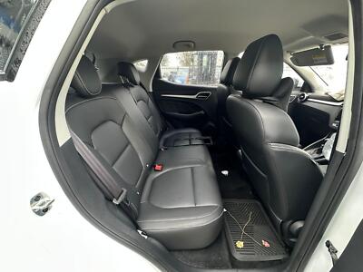 MG ZS AZS1 09/2017-2024 RIGHT REAR DOOR TRIM - Image 9