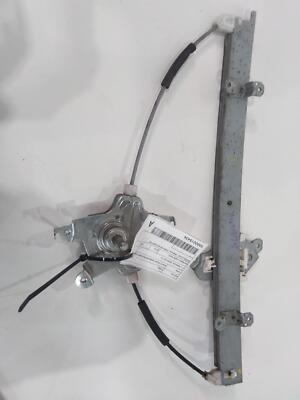 NISSAN TIIDA C11 09/2004-01/2013 RIGHT FRONT WINDOW REG/MOTOR MANUAL 80720EE10C