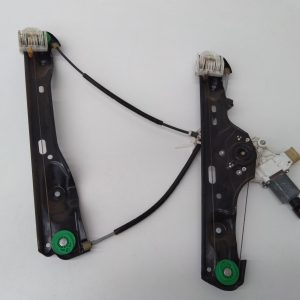 BMW X1 E84 04/2010-07/2015 RIGHT FRONT WINDOW REGULATOR/MOTOR P/N 51332990386