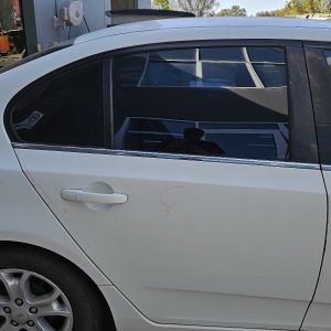 FORD FALCON FG MKI-MKII 05/2008-09/2014 RIGHT REAR DOOR WINDOW