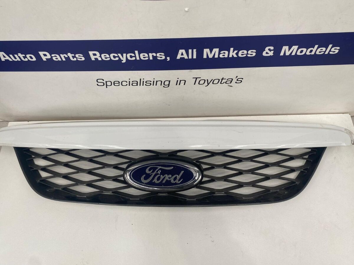 thumbnail image 2 of Aftermarket Chrome Grille – For Ford Falcon BA BF XT (2002-2008) – FYE485084 2 of 4