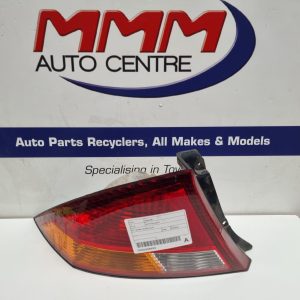 FORD FALCON LEFT TAILLIGHT AU1, SEDAN, 09/98-04/00 98 99 00