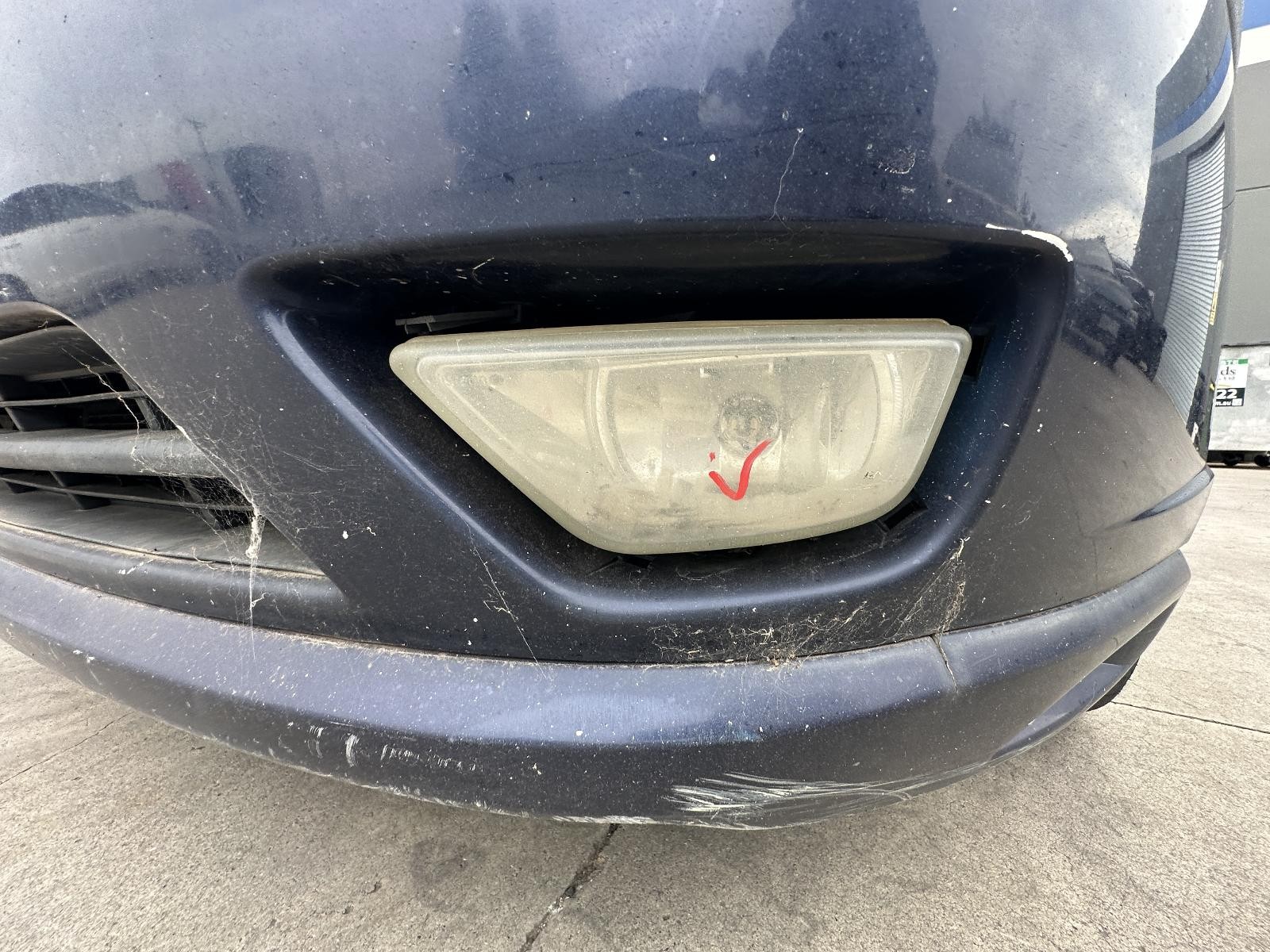 FORD FOCUS LR 01/2001-06/2005 LEFT BUMPER FOGLAMP